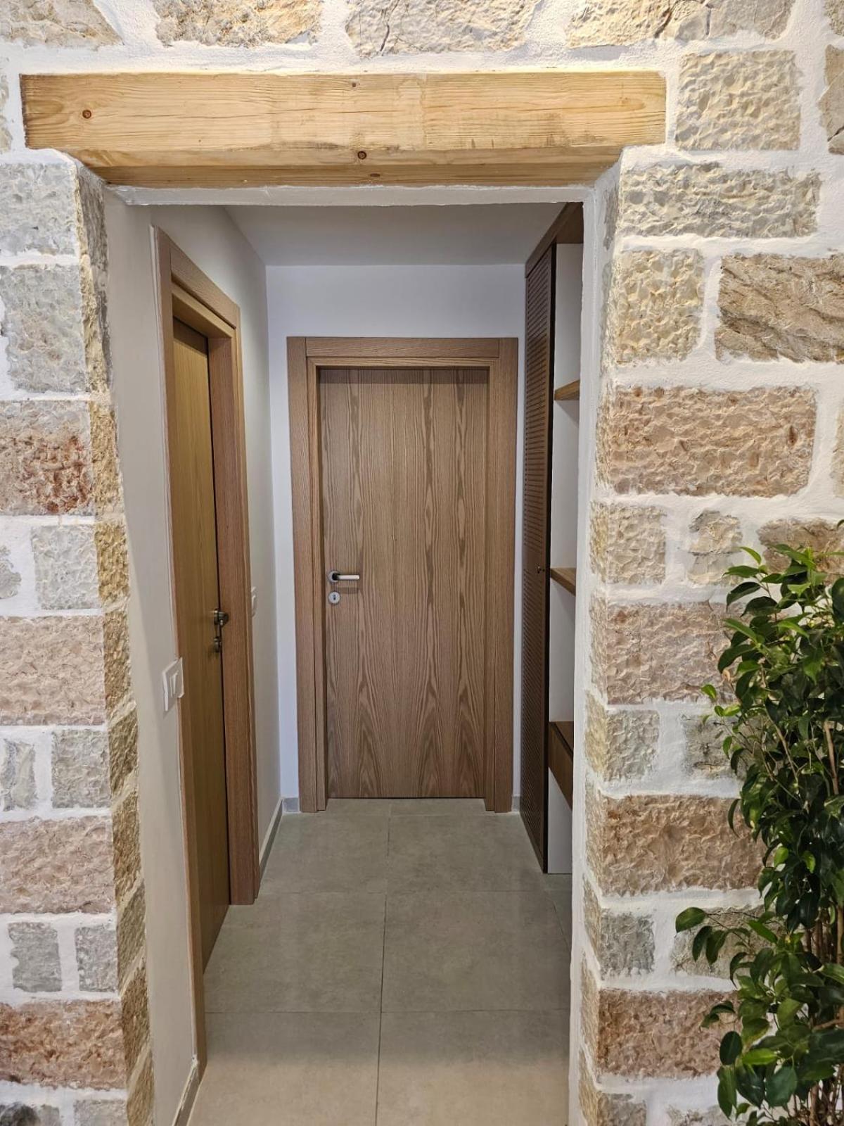 Argileos Appartement Himare Buitenkant foto